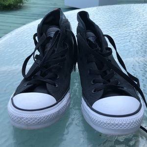 Men's converse